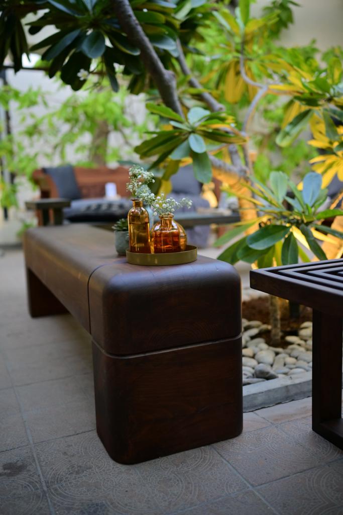 AVYANNA Outdoor Bench